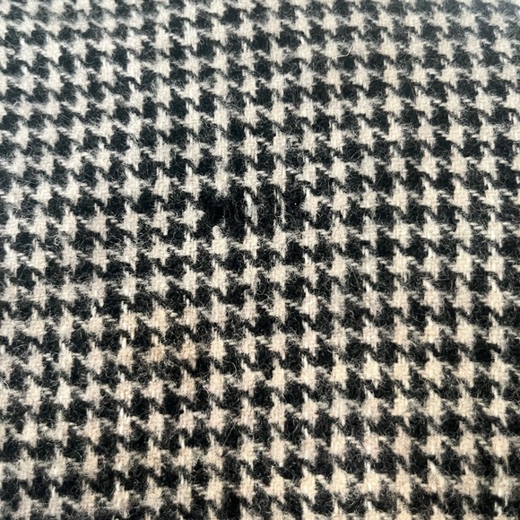 90’s Houndstooth Blazer - Picture 3 of 3